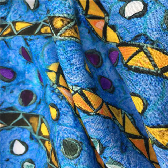 Cov Luam Ntawv Nrog Koj Tus Kheej Tsim Rau Cov Tsho Fab Rau Tsho