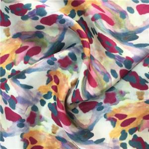 Npuag Ntaub Hauv Qhov Tshav